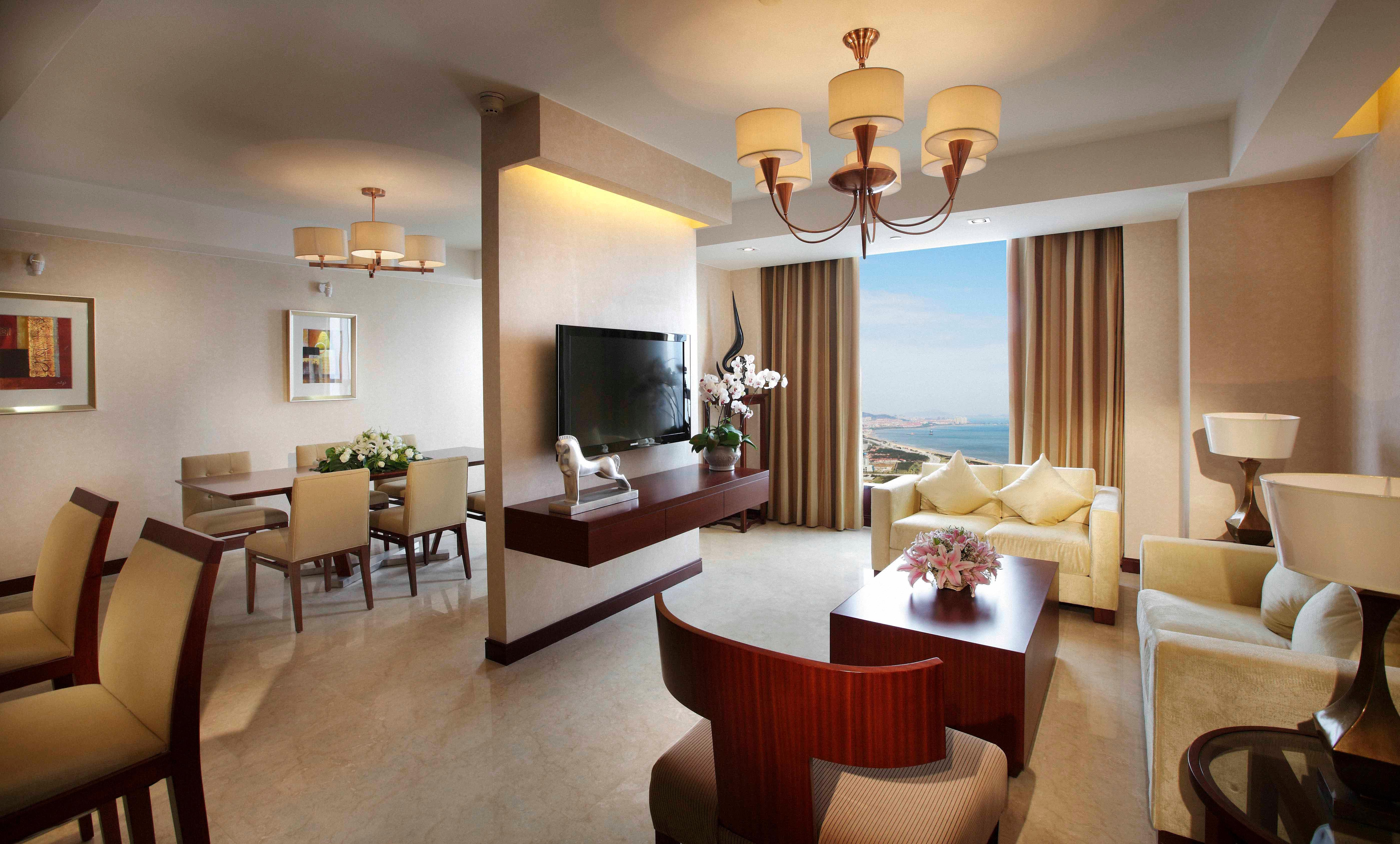 Crowne Plaza Yantai Sea View By Ihg Hotel Room photo